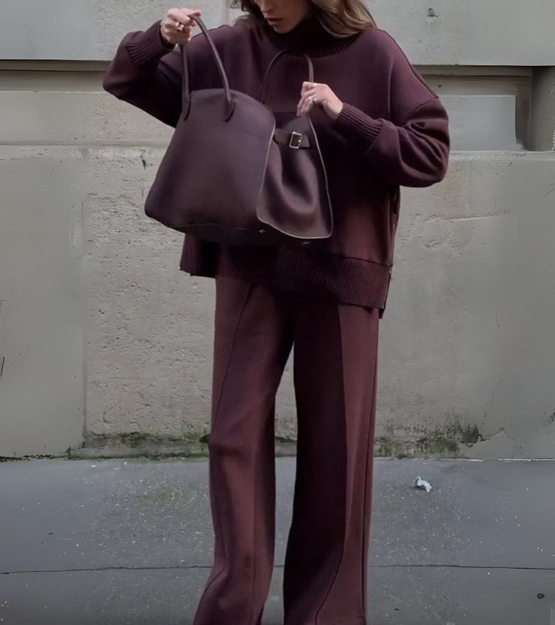 The Carmine Elegant 2-Piece Set