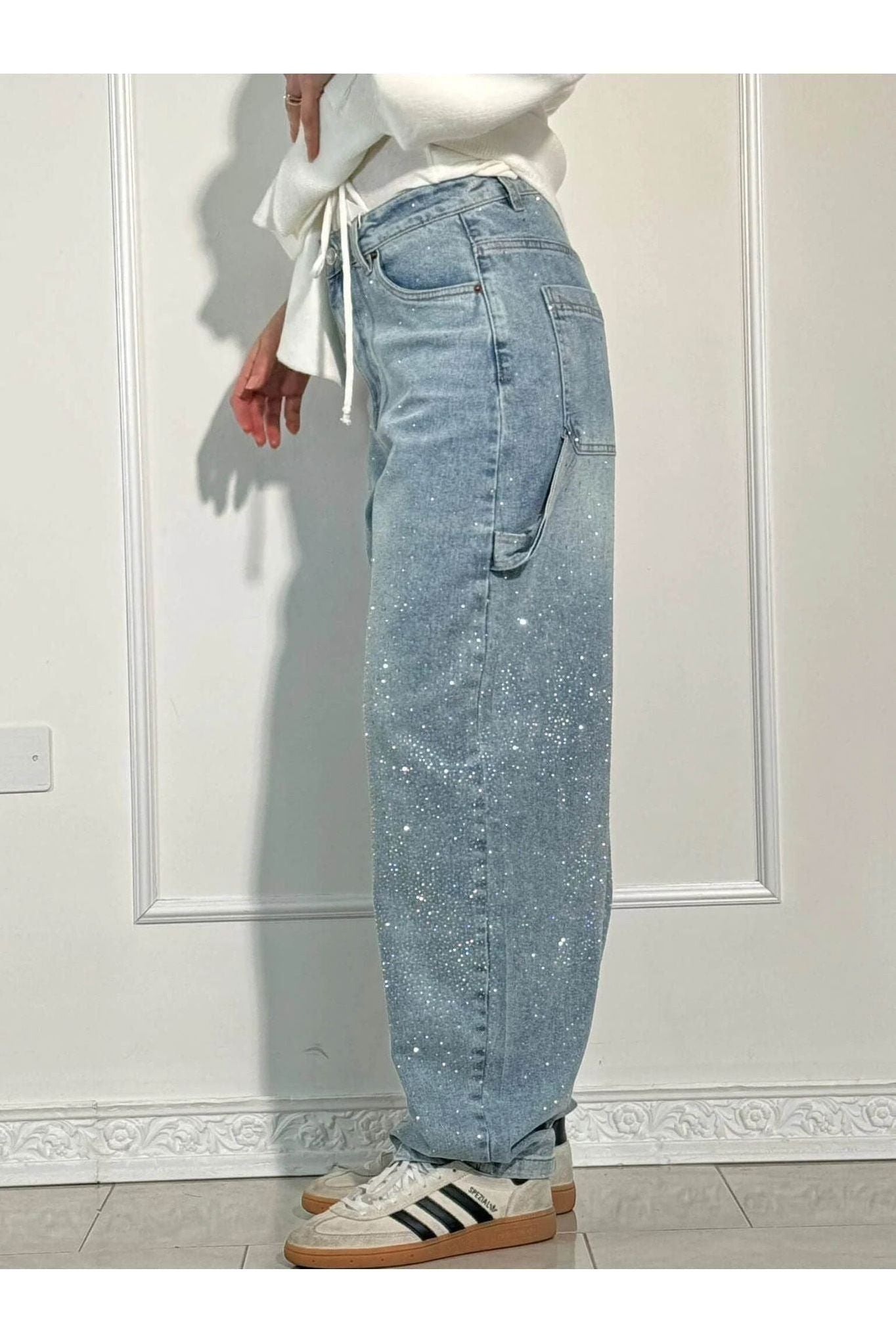 Augustine – Rhinestone Wide-Leg Jeans