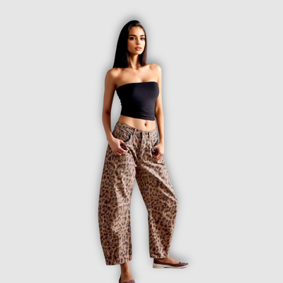 Barrel Jeans with Leopard Pattern