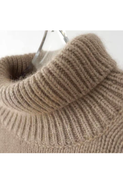 Douglas Wool Turtleneck